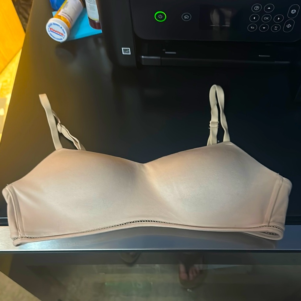 Auden wireless lightly lined bra 34B